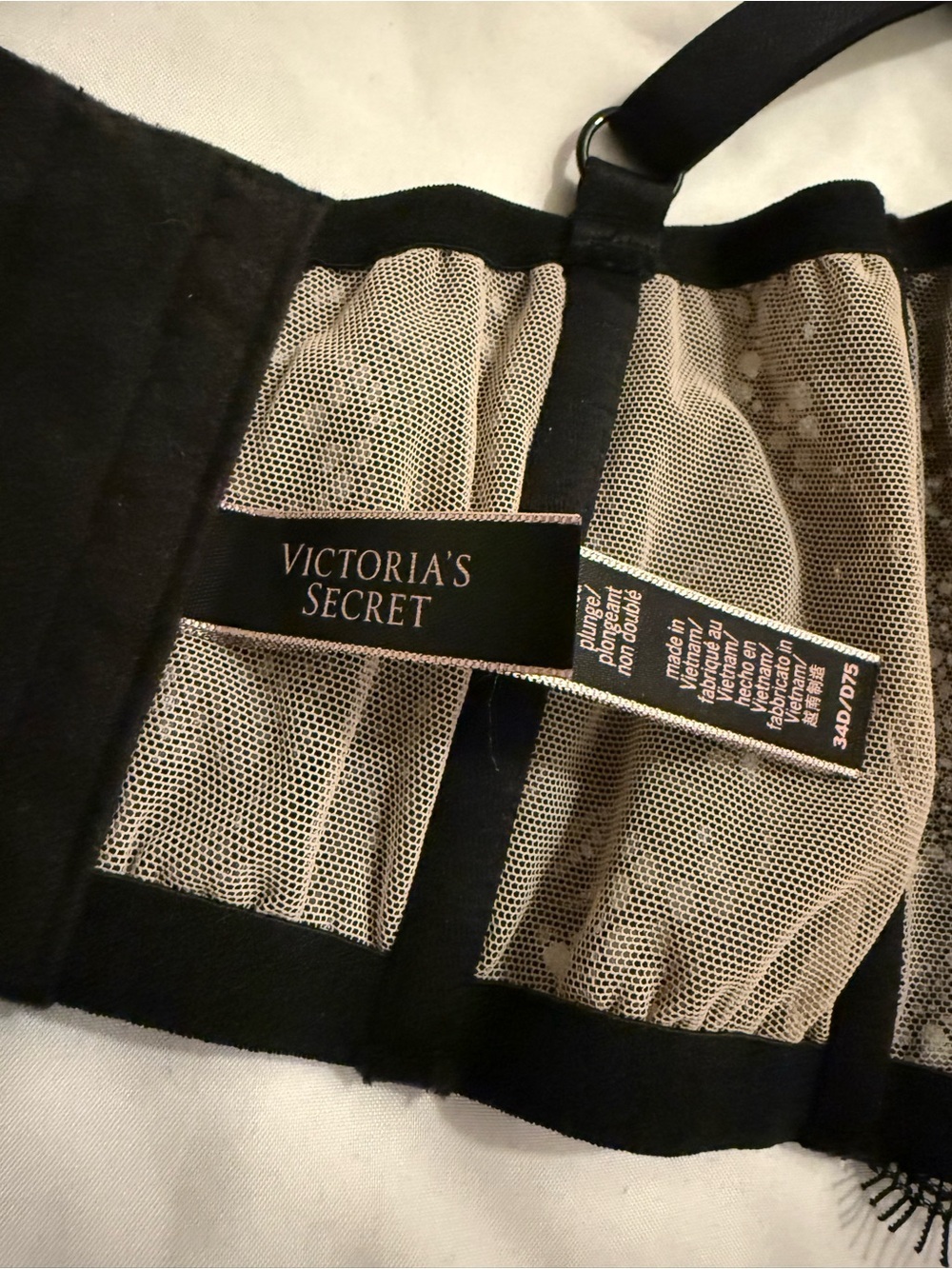 Like New Victoria's Secret Very Sexy Black Lace Unlined Plunge High Neck Bra - Picture 4 of 5